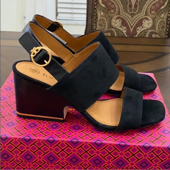 79. NEW (NIB)Tory Burch Selby 75MM Block Heel Sandal Silk/Suede - Picture 3 of 9